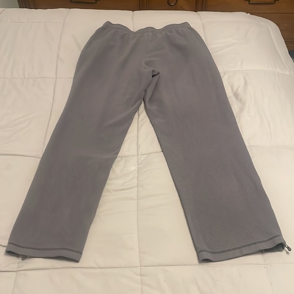 Under Armour - Picture 6 of 6